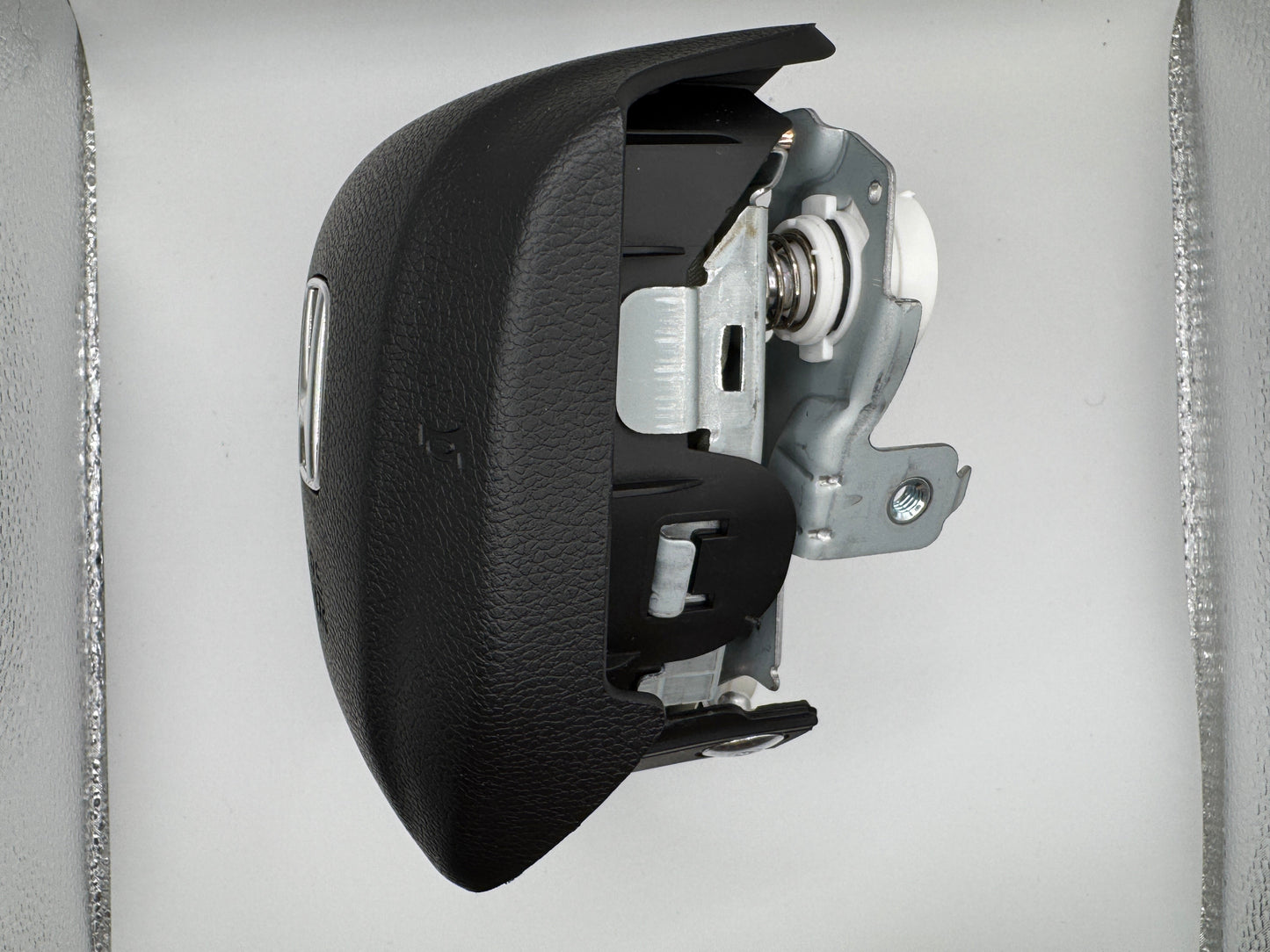2016-2021 Honda Civic Driver Steering Wheel Airbag