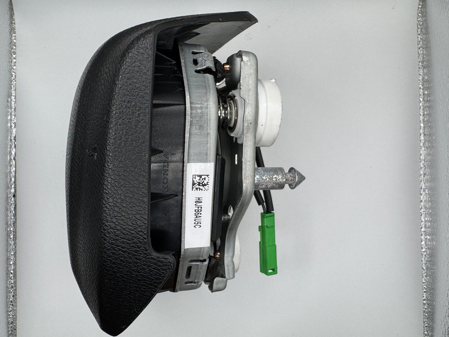 2017-2022 Honda CRV Driver Steering Wheel Airbag (2 Plug)