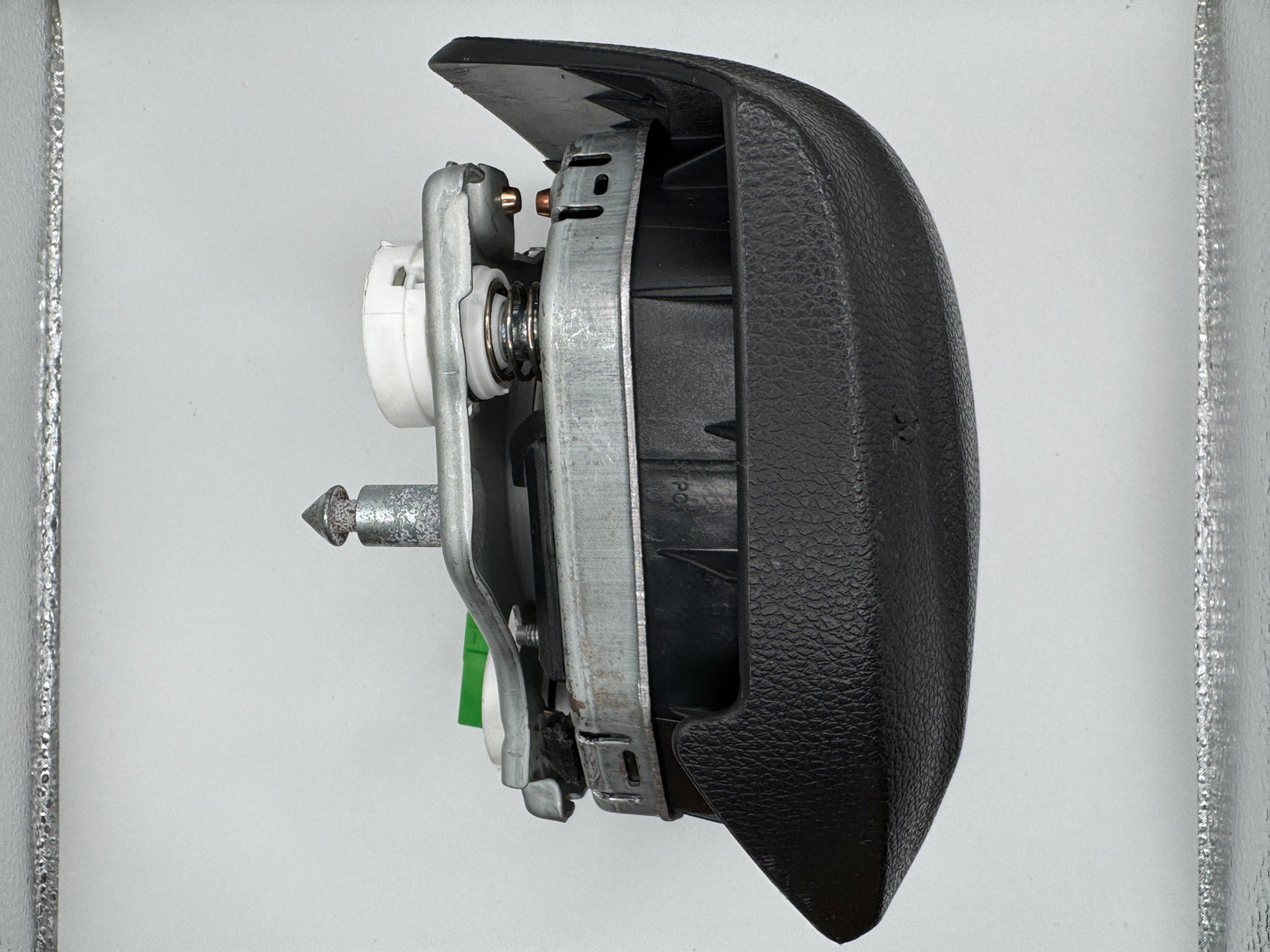 2017-2022 Honda CRV Driver Steering Wheel Airbag (2 Plug)